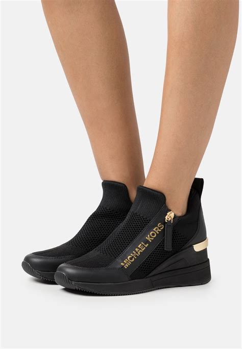 michael kors sneakers wit zwart|michael kors wedges black.